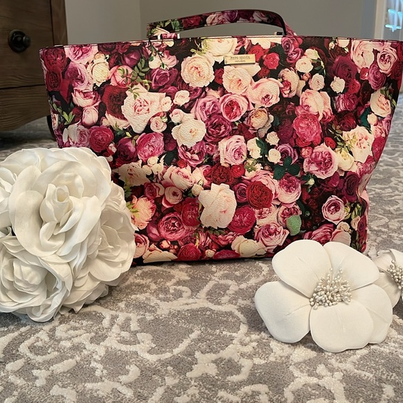 Kate Spade Pink floral Tote Bag 🩷🌸🌺🌷💐